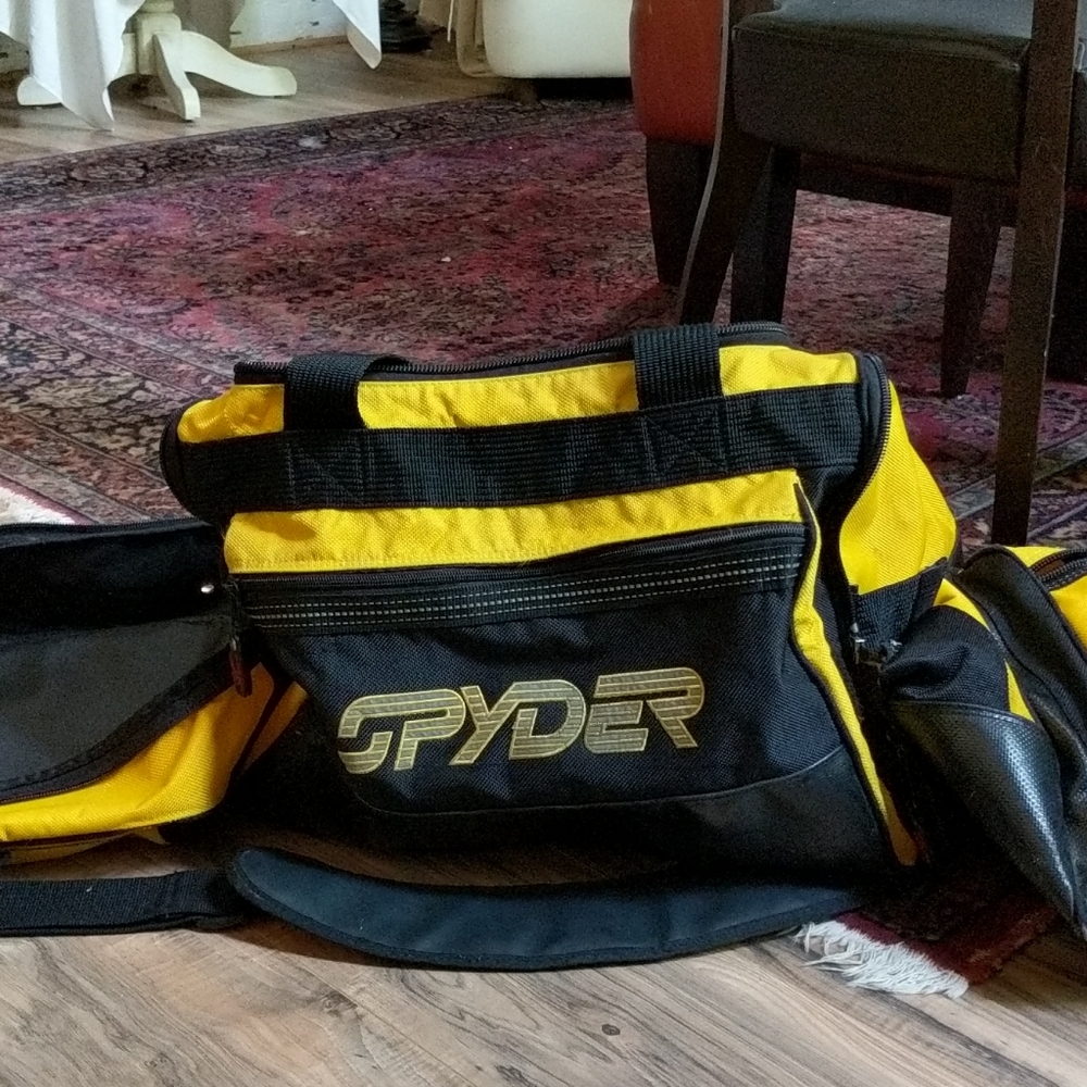 SPYDER SKI/DIVE BAG